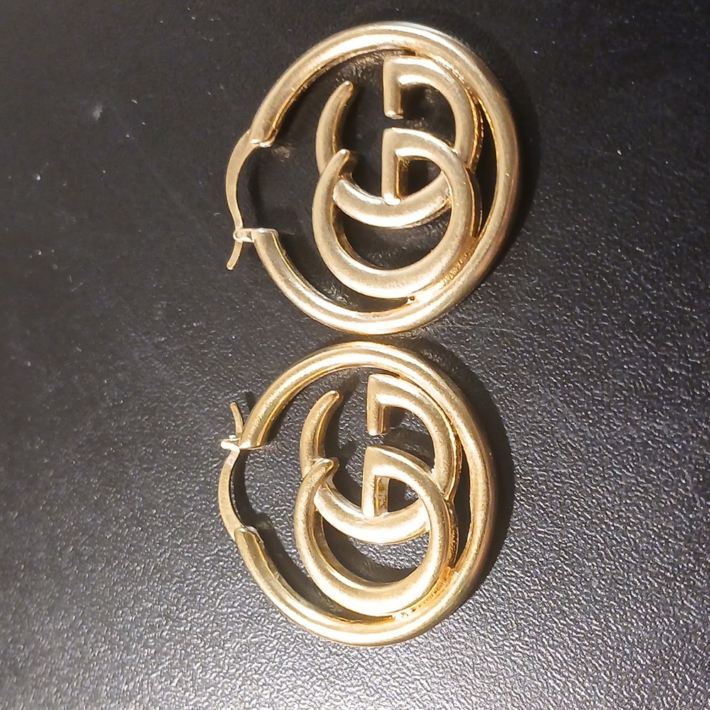 WOMEN'S GOLD LOOP DOUBLE GG GUCCI EARRINGS